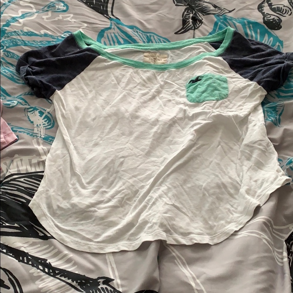 Hollister shirt